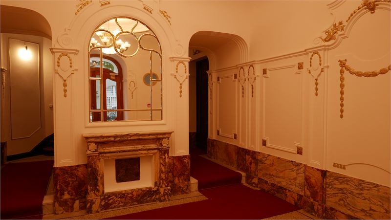 Stilvoll am Meyerinckplatz wohnen !