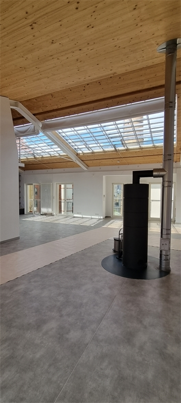 Außergewöhnliches Büroloft mit Dach-Terrasse und Lift – Ansicht 2