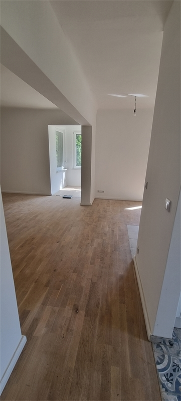 Haus am See: Altbaucharme und neu saniert (provisionsfrei)