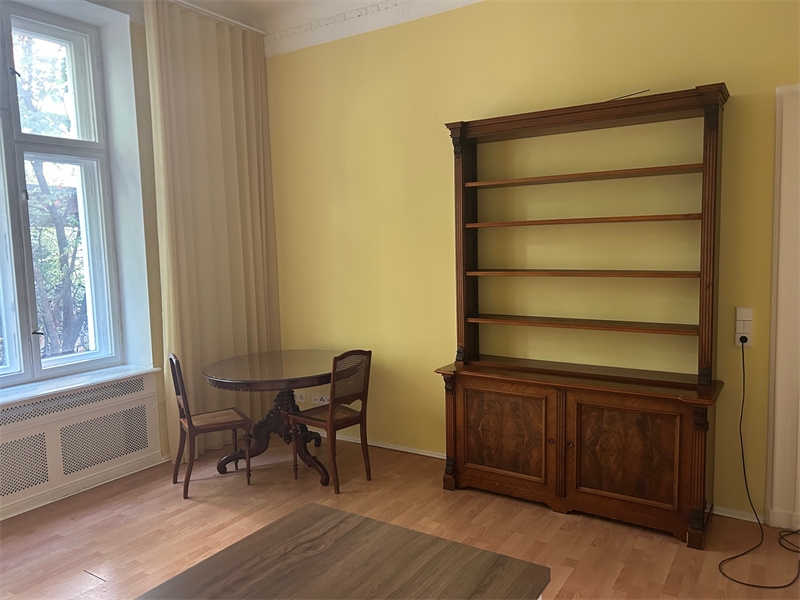 Edler Altbau im Bohemeviertel am Kurfürstendamm
