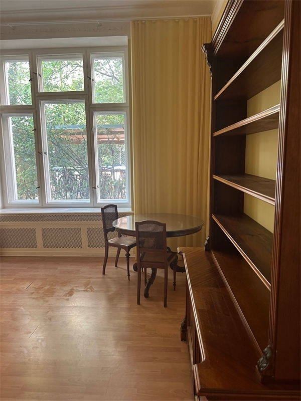 Edler Altbau im Bohemeviertel am Kurfürstendamm