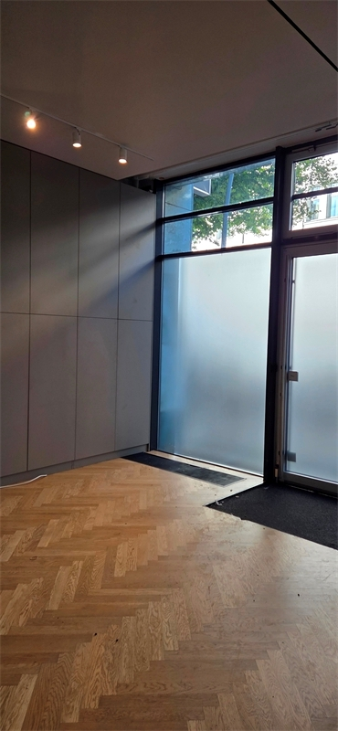 Attraktive Büro -oder Ladenfläche fast am Ludwigkirchplatz – Ansicht 1